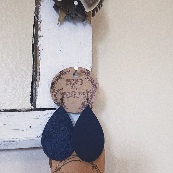 Genuine Navy Blue Leather Teardrop Lightweight Dangle Statement Earrings - Picture 4 of 6